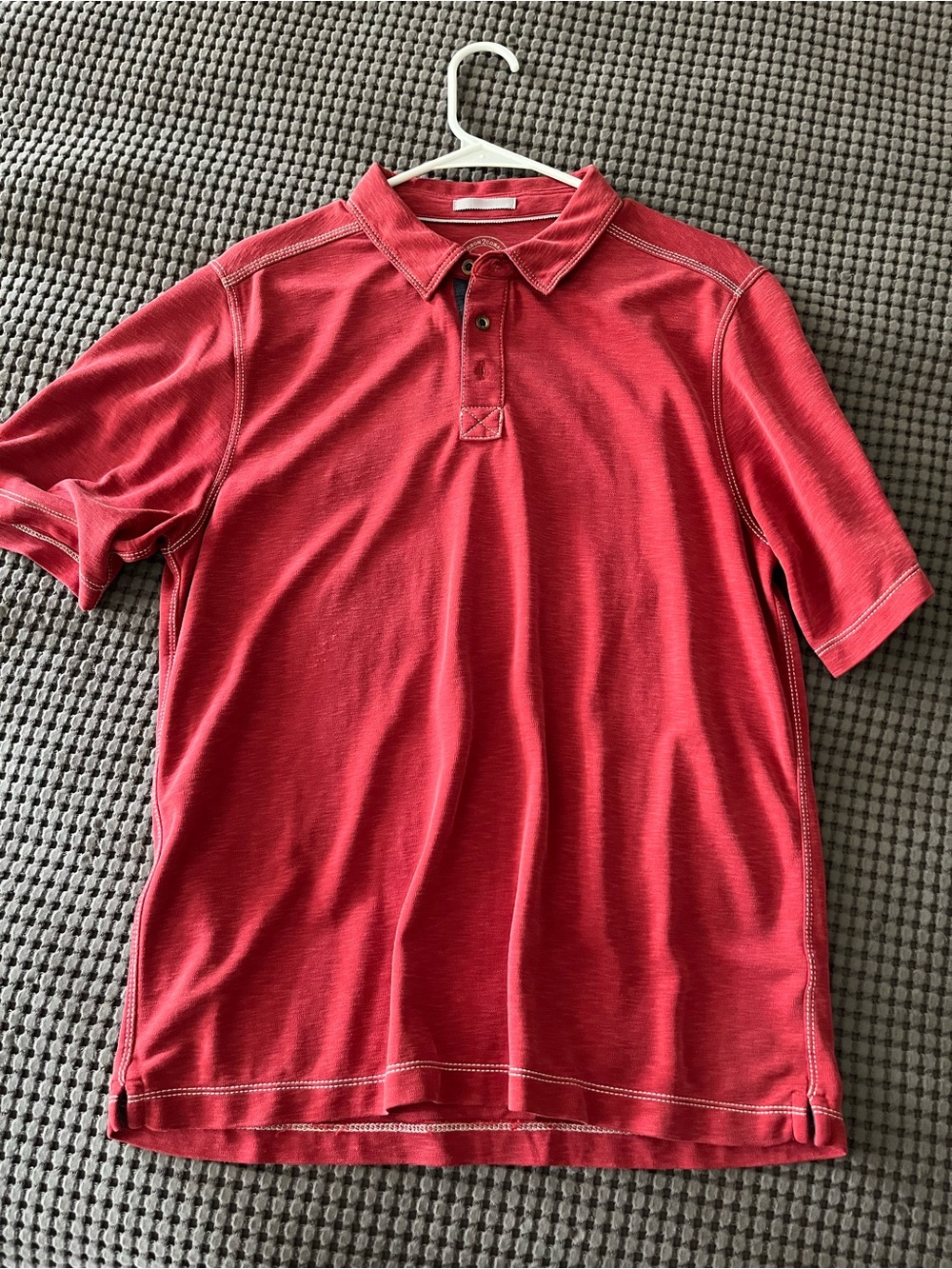 Men's Red Short-Sleeve Polo with Contrast Stitching
